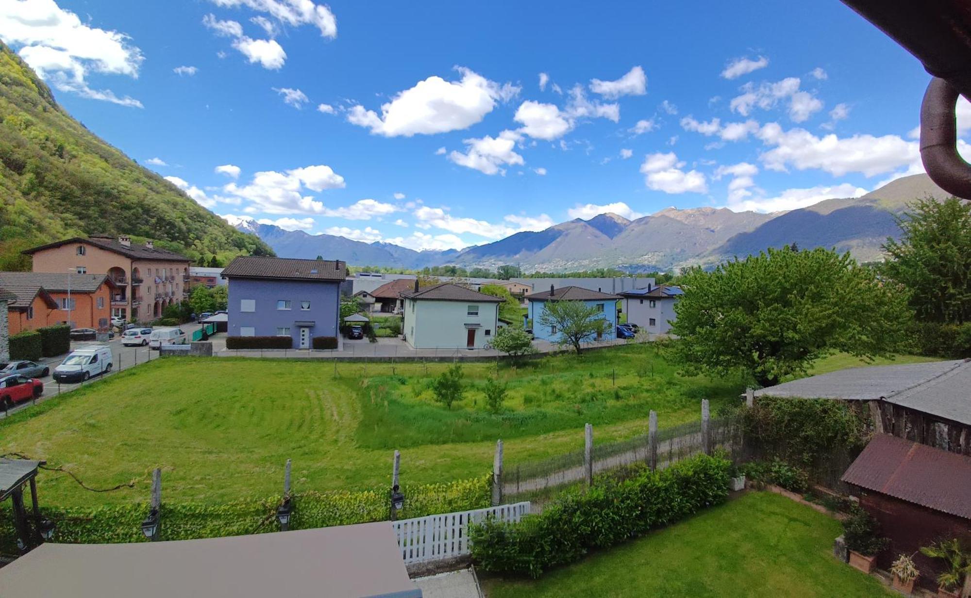 Holidays Homes Il Folletto Quartino Esterno foto