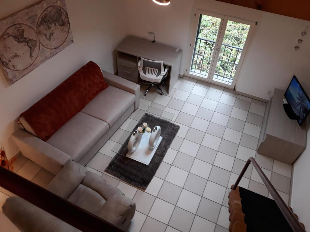 Holidays Homes Il Folletto Quartino Esterno foto