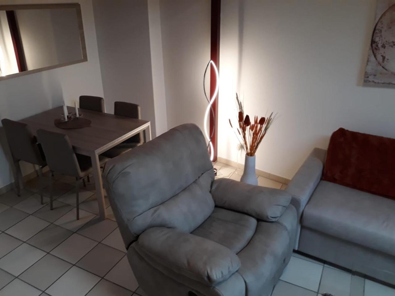 Holidays Homes Il Folletto Quartino Esterno foto