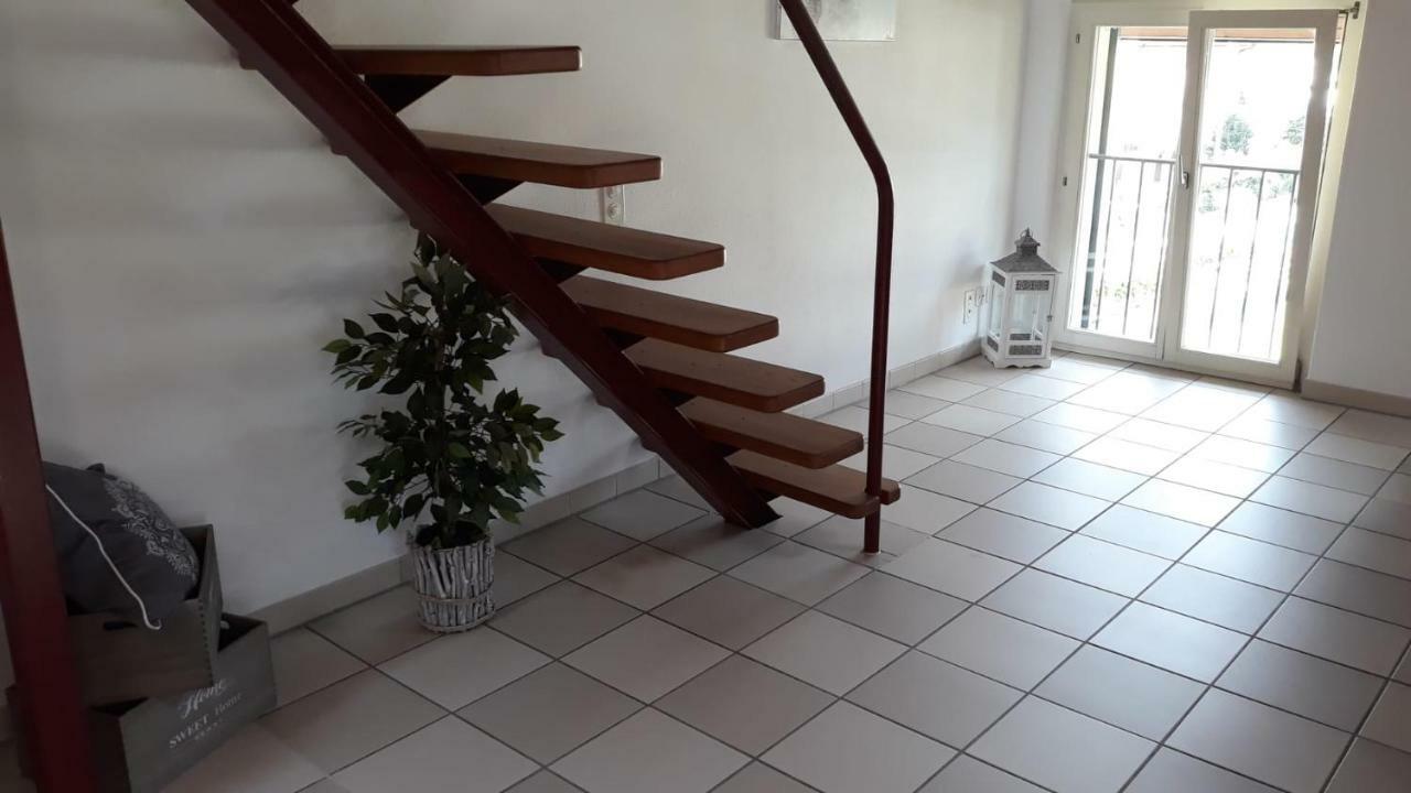 Holidays Homes Il Folletto Quartino Esterno foto