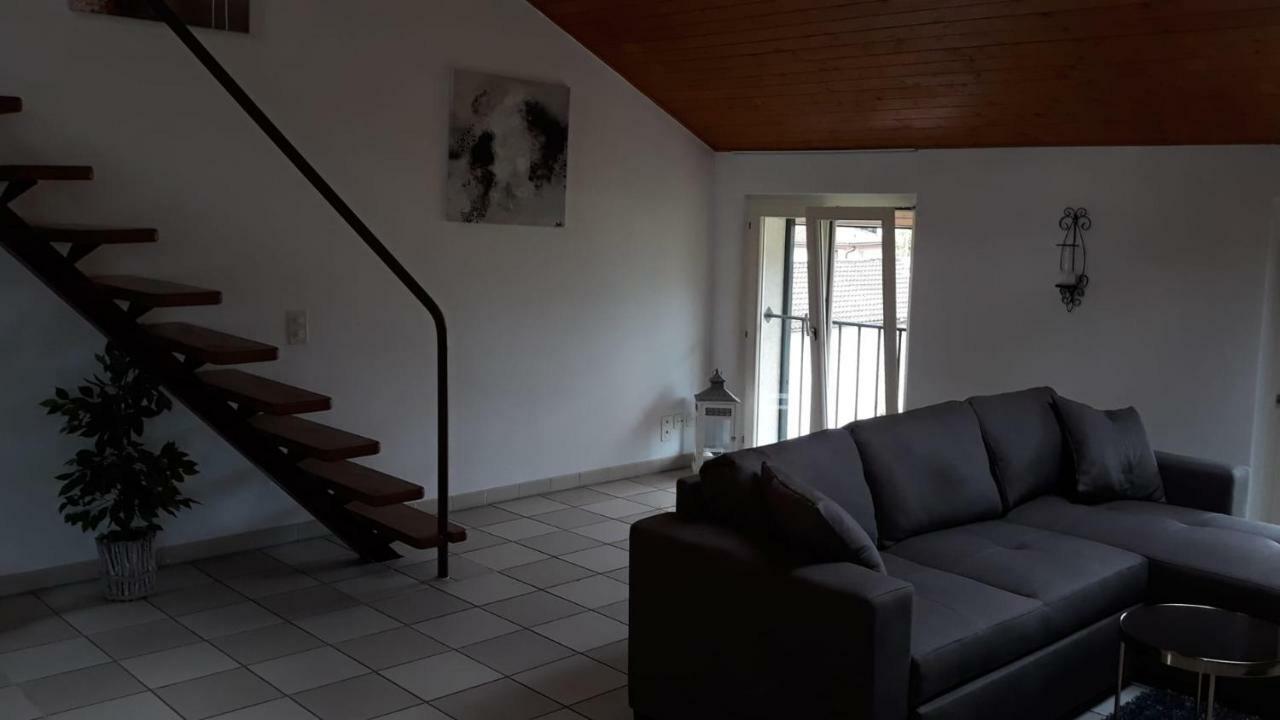 Holidays Homes Il Folletto Quartino Esterno foto